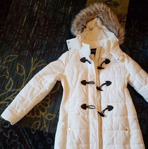 EXPRESS White Puffer Coat